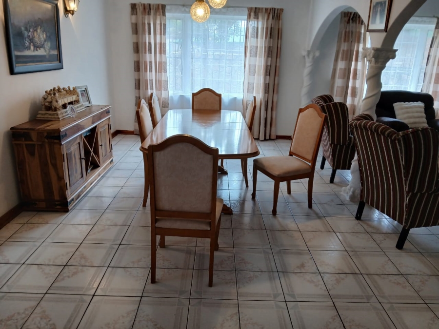 3 Bedroom Property for Sale in Geelhoutpark North West
